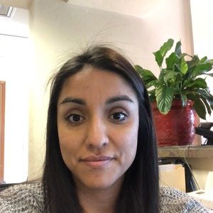 Meet your Posher, Vanessa